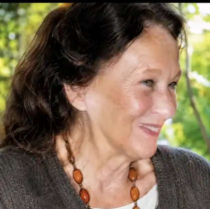 Dr. Patricia Railing